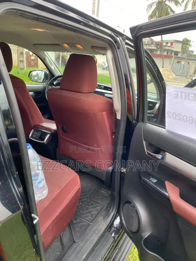Toyota Hilux Surf 2009 Noir