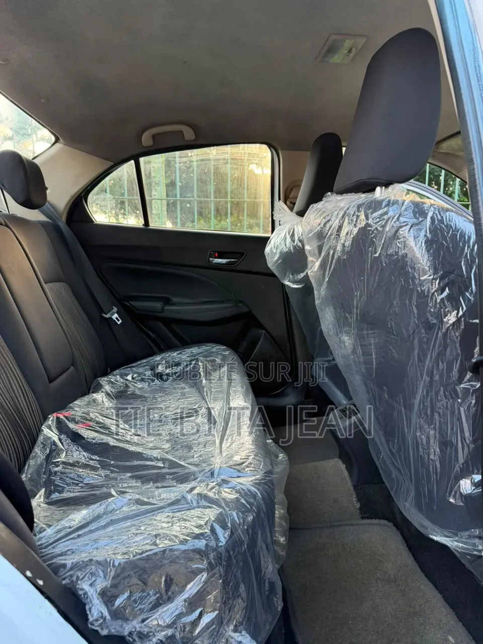 Suzuki Dzire 2024 Blanc