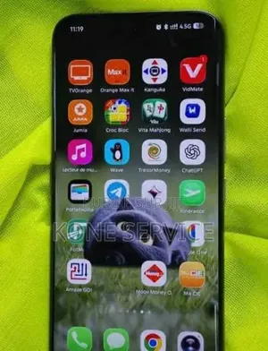 Nouveau Tecno Camon 50 Pro 256 GB Gris