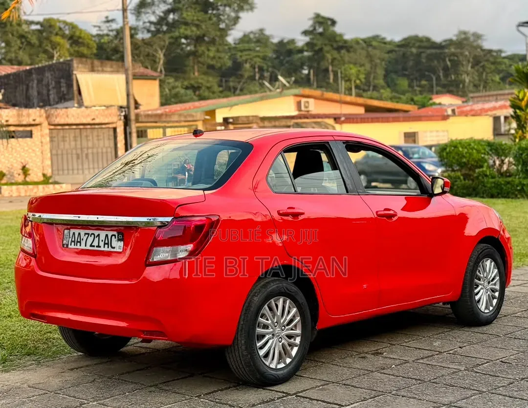 Suzuki Dzire 2023 Rouge