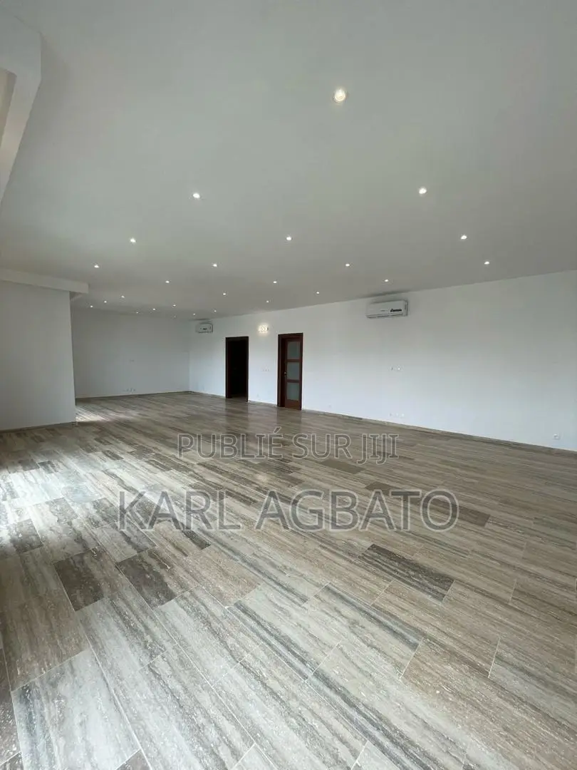 4chbre Appartement dans Karl, Marcory à Louer