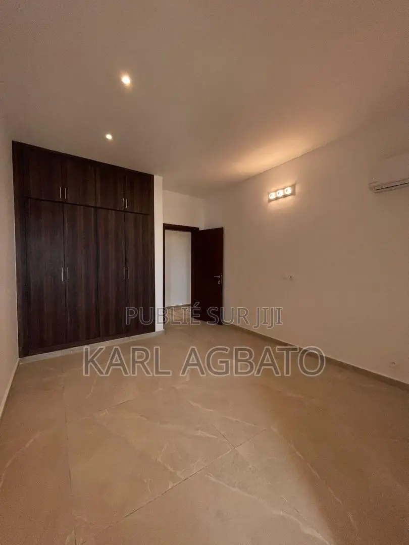4chbre Appartement dans Karl, Marcory à Louer