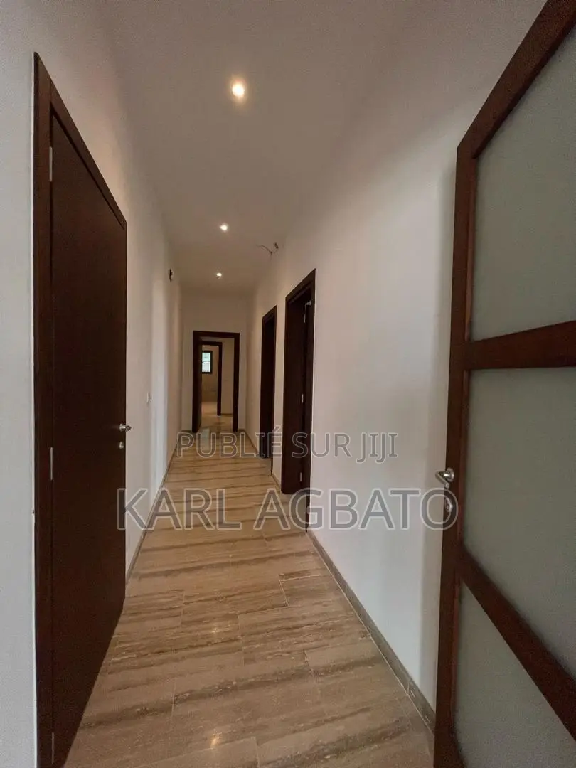 4chbre Appartement dans Karl, Marcory à Louer