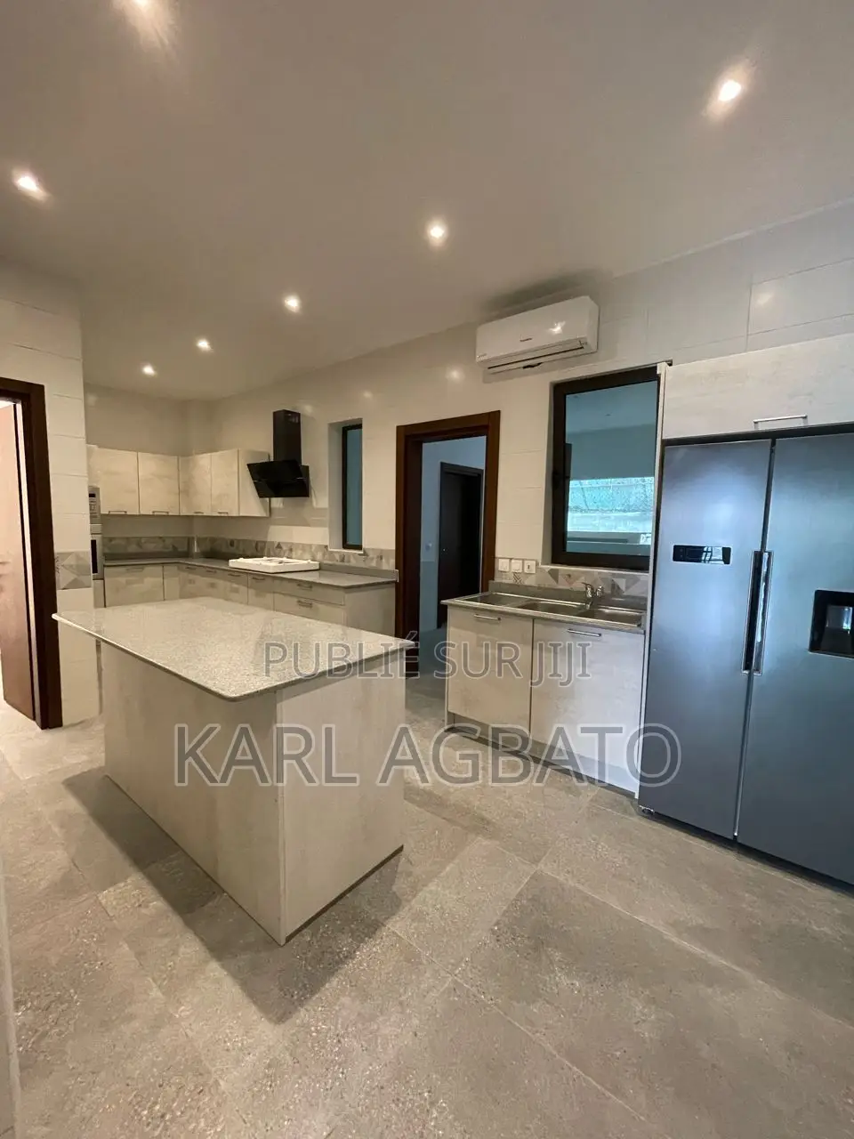 4chbre Appartement dans Karl, Marcory à Louer