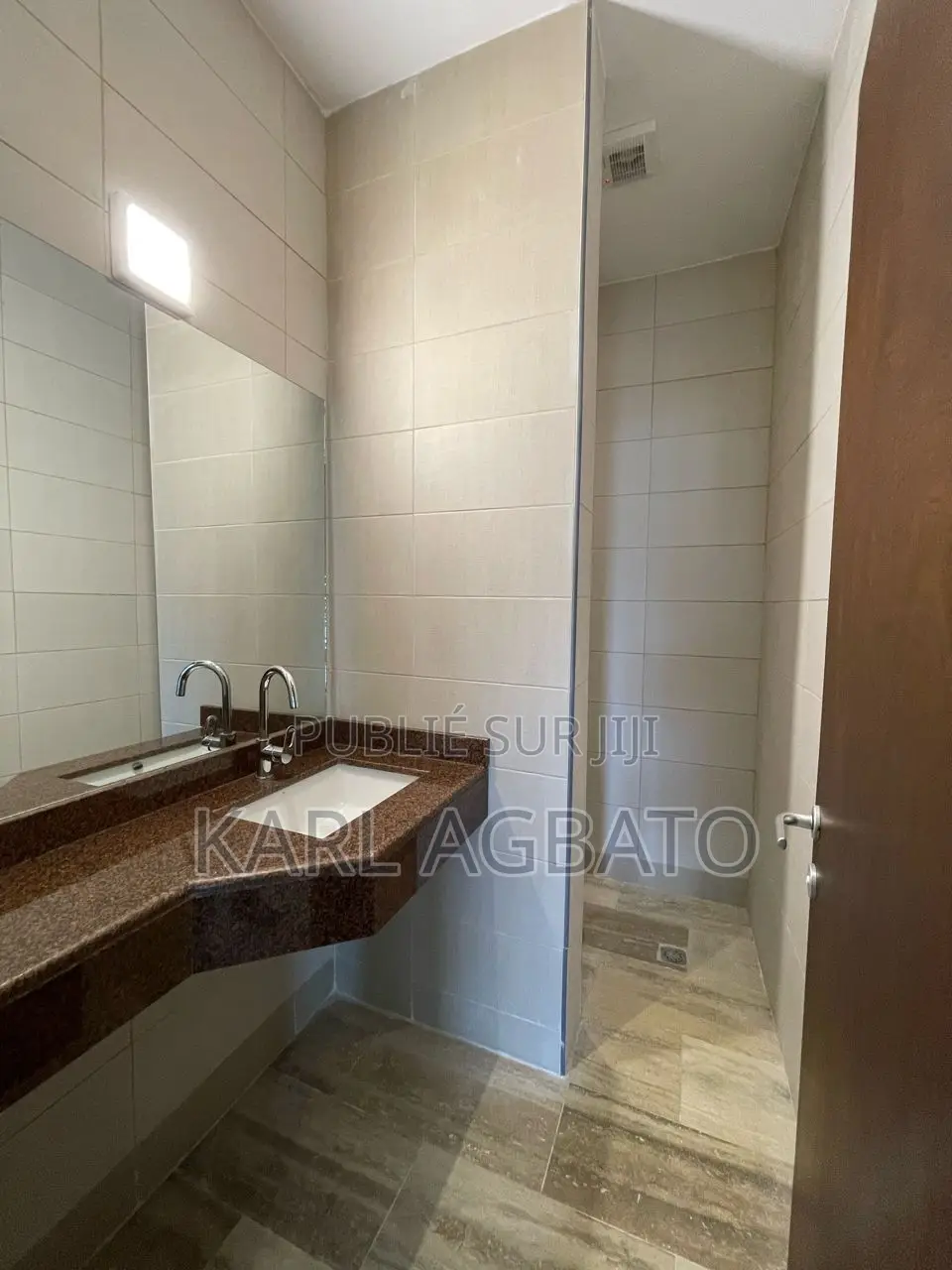 4chbre Appartement dans Karl, Marcory à Louer