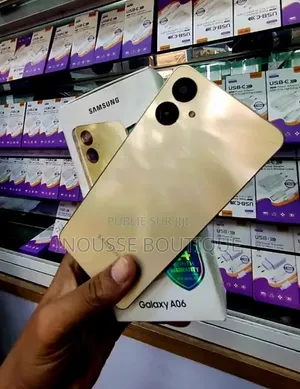Nouveau Samsung Galaxy A06 128 GB Jaune