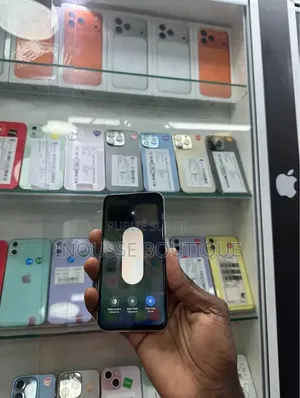 Nouveau Apple iPhone 11 128 GB Vert