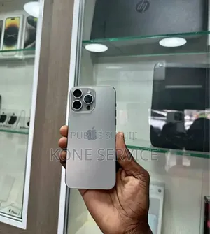 Apple iPhone 15 Pro Max 256 GB Gris