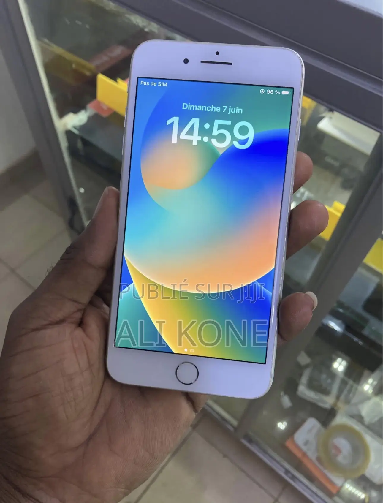 Nouveau Apple iPhone 7 Plus 128 GB Autre
