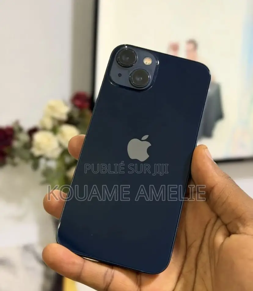 Nouveau Apple iPhone 13 256 GB Rouge