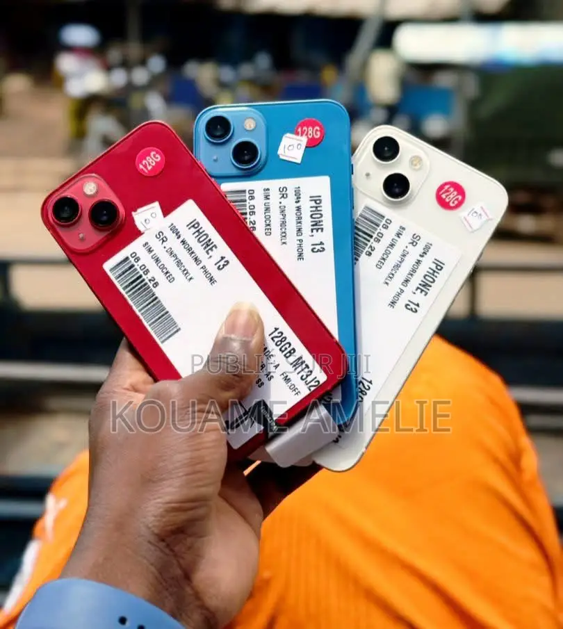 Nouveau Apple iPhone 13 256 GB Rouge