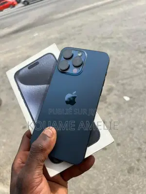 Nouveau Apple iPhone 15 Pro Max 256 GB Bleu