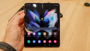 Neuf Samsung Galaxy Z Fold3 5G 256 GB Noir