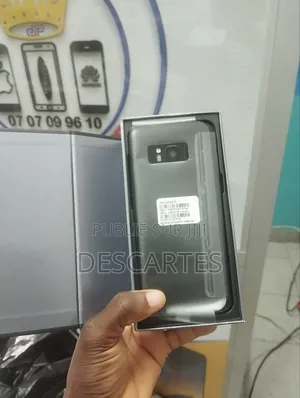 Neuf Samsung Galaxy S8 Active 64 GB Noir